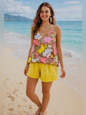 100% Silk Victoria’s Secret NWT tank top size SP.